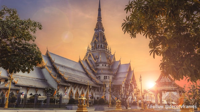 Gray Pointed Concrete Structure